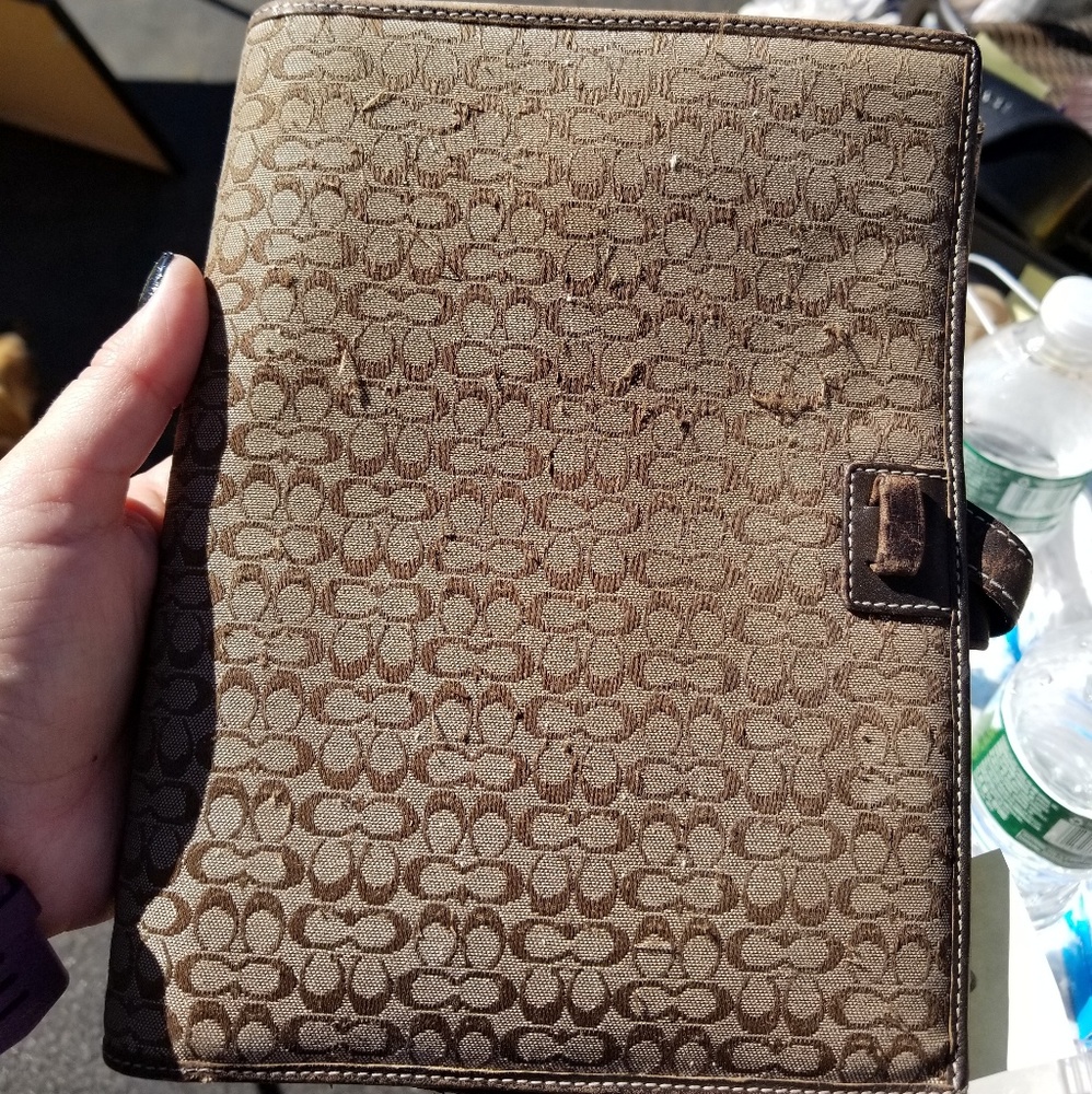 AUTHENTIC large Coach planner